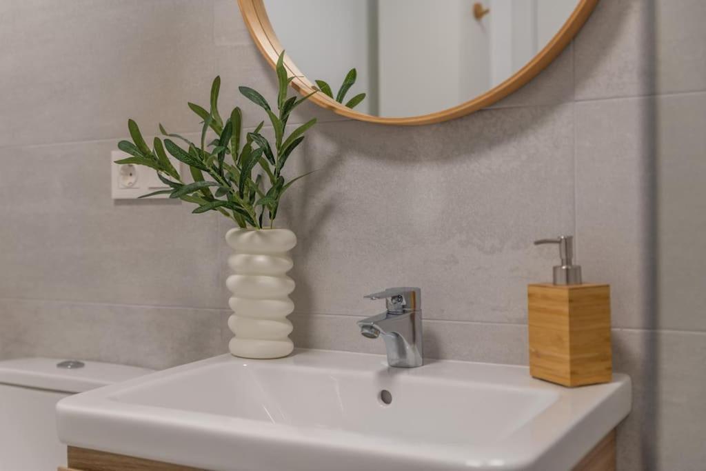 Apartamento Lxr Nova Marina 2hab Vistas Al Mar